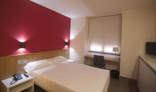 The Book Factory Hostel by gaiarooms - 4