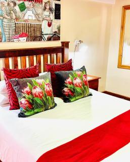 Travalia Guest Farm - 1