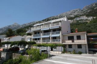 Apartments with a parking space Pisak, Omis - 5154 - Mimice - 0