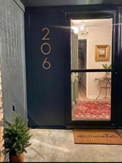Highland Village, TX. Charming mid-century ranch. - - 9