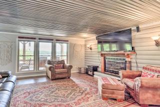 Lake Days and BBQ Fun Climax Springs Retreat! - Climax Springs - 8
