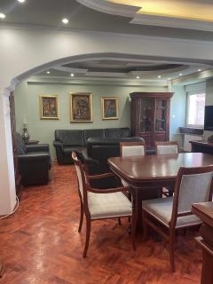 3 bedroom apartment on Naroden front street - Skopje - 6