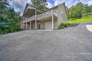 Caryville Home with Private Dock and Norris Lake Views - Caryville - 0