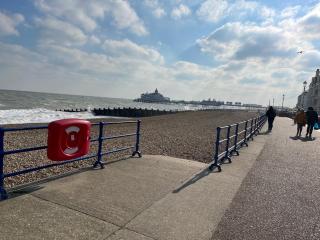 "The Eastbourne" Dog Friendly Seafront Apartment - 9