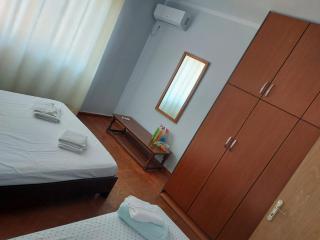 Holiday home 1-Bedroom flat, near the town centre. - Sarandë - 8