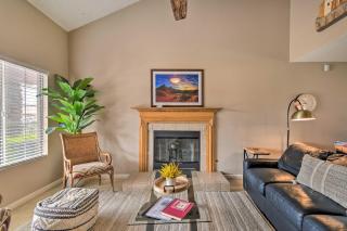 Relaxing Phoenix House with Hot Tub and Heated Pool! - Phoenix - 3