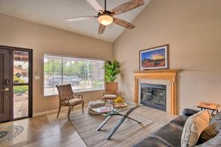 Relaxing Phoenix House with Hot Tub and Heated Pool! - Phoenix - 2