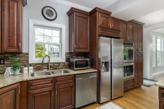 Hot Tub, Views & Game Room - 20 min to Downtown Asheville! - Mars Hill - 6