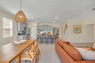 Private pool-jacuzzi Villa 6B Near Disney-25 min, Solterra Resort Davenport! - Davenport - 0