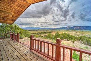 Sprawling Mountain-View Cabin 5 Mi to Mesa Verde - Mancos - 0