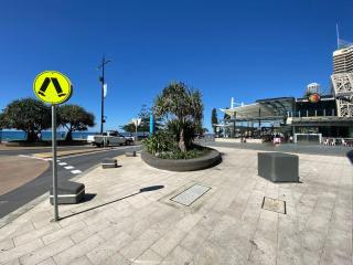 Beachfront Luxury in Soul Surfers Paradise 9th - Gold Coast - 3