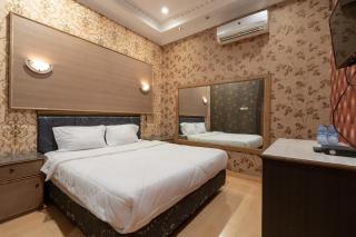 Urbanview Hotel Good Palembang by RedDoorz - Talang Kelapa - 2