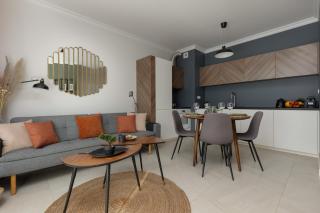 LakeSide Apartment Kapelanów Armii Krajowej by Noclegi Renters - 2