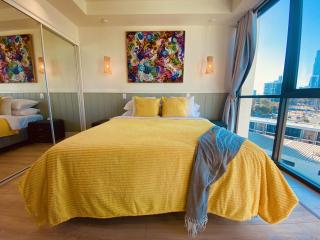 New Modern Deco' Apartment, With View, Pool, Spa and Sauna - Gold Coast - 8