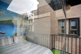 5 to 10 bedrooms houses - 9