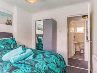 Lovely Magnolia Apartment 2 King-sized 2 single beds - Torquay - 7