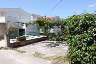 Apartments with a parking space Pirovac, Sibenik - 6276 - 1