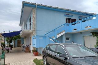 Apartments with parking space Pag - 6325 - 8