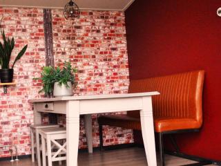 Chalet in Friesland with fenced garden - Haulerwijk - 5
