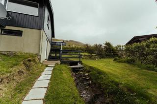 Cozy 2-bedroom house with a fantastic view - Leynar - 8