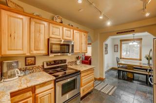 1 Particular Pine by Casago McCall - Donerightmanagement - McCall - 2