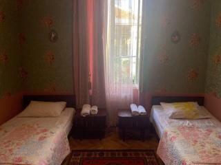 hotel castle - 1