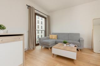 Warsaw Apartment Sierakowskiego by Noclegi Renters - Varsovie - 0