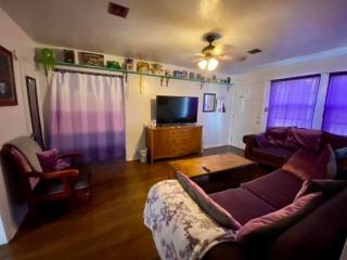 QUICK 1 mile to Ft Sill! Wizard Cottage sleeps 5 adults & Pets Welcome! - Lawton - 9