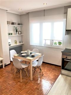 Tranquilidad y cercanía. WIFI. Parking incluido! - 9