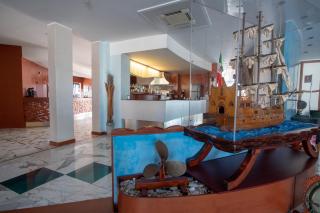 Best Western Hotel Nettuno - Brindisi - 4