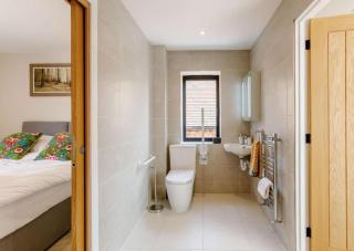 Roe Cottage disabled adapted 2 bedroom hot tub - Alcester - 4