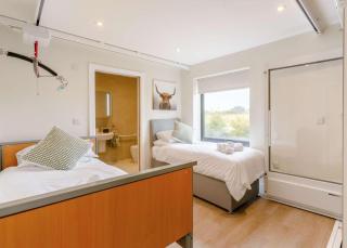 Fawn Cottage disabled adapted 3 bedroom hot tub - Coughton - 6