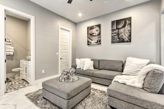 Putting Green and Gazebo Upscale Peoria Home - Peoria - 5