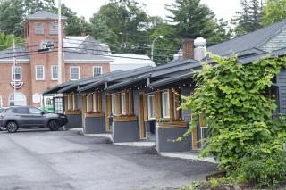 The Vine on Main - 7