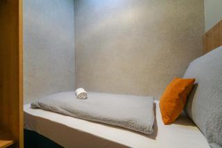 CHORS like a hotel - Capsule & NFT Boutique Hostel Bratislava - City Center - Bratislava - 5