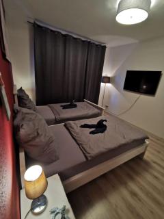 Liebevoll eingerichtete Ferienwohnung - Zentrale Lage - Netflix & Paytv - Wilhelmshaven - 0
