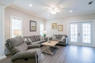 Sunshine Cottage 31C By Pkrm - 1