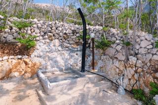 Apartment Metajna 6421b - 3