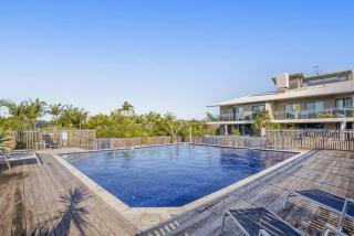 Fuller Holidays- Lot 7 - Byron Penthouse Apartment with Pool - 9