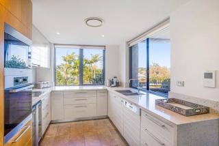 Fuller Holidays- Lot 7 - Byron Penthouse Apartment with Pool - Byron Bay - 7