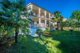 Apartments with a parking space Porec - 6984 - Poreč - 0