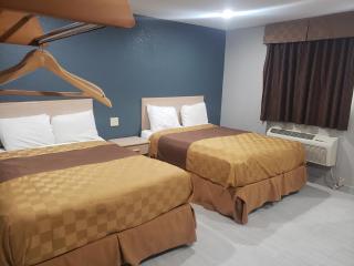 Village Inn Cotulla - Cotulla - 0