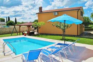 Family friendly house with a swimming pool Sveti Petar u Sumi, Central Istria - Sredisnja Istra - 7177 - Gljuščići - 0