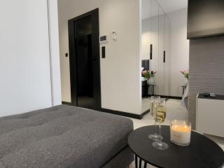 URBAN APARTMENTS PREMIUM, Opolska 10 No 69, Free Garage, Self Check-in - Katowice - 1