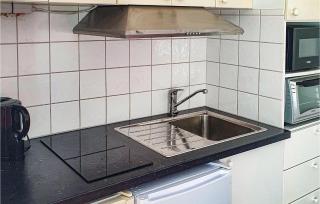 Stunning Home In Motala With Wifi - 7