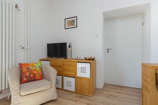 Apartment Bialobrzeska Warsaw by Noclegi Renters - Warsaw - 3