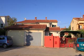 Apartments with a parking space Valbandon, Fazana - 7259 - 9