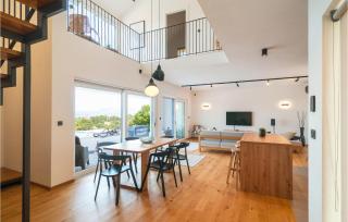 Lovely Home In Supetar Brac - Škrip - 5