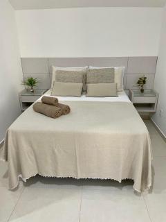 Apartamento impecável ao lado da Praia Grande para até 8 pessoas - Arraial do Cabo - 1
