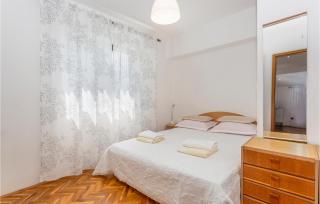 1 Bedroom Cozy Apartment In Omisalj - Omišalj - 6